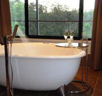 Melawondi Spring Retreat - Lennox Head Accommodation