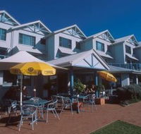 Breakers Apartments Mollymook - Lennox Head Accommodation