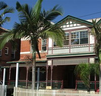 Maclean Hotel - Lennox Head Accommodation