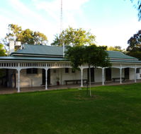 Lake Victoria Station Lodge - Lennox Head Accommodation