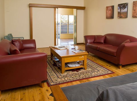 Redbank Homestead - Gundabooka National Park - Lennox Head Accommodation 1