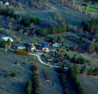 Castanian - Lennox Head Accommodation