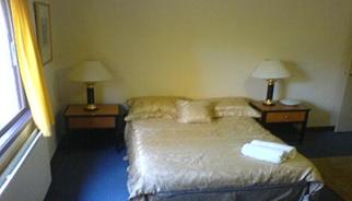 Hannas Hutte - Lennox Head Accommodation 0