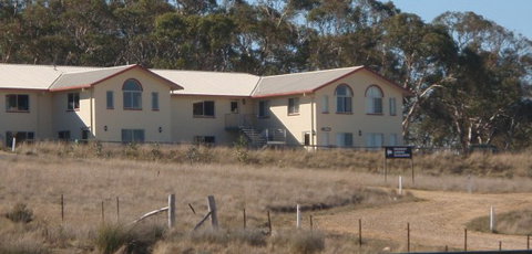 Jindabyne Equestrian Resort - Lennox Head Accommodation 2
