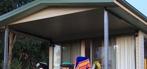 Queens Cottage - Lennox Head Accommodation 1