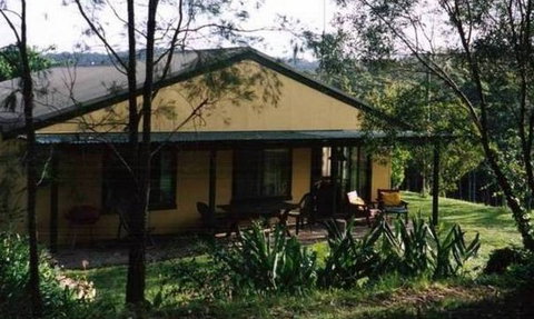 Bella Vista Cottage - Lennox Head Accommodation 0