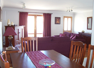 Elm Cottage - Lennox Head Accommodation