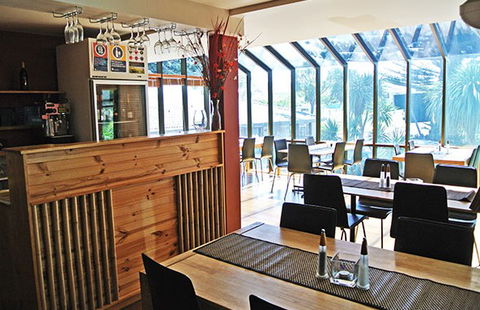 Anchor Inn - Lennox Head Accommodation 0