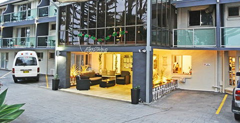 Anchor Inn - Lennox Head Accommodation 1