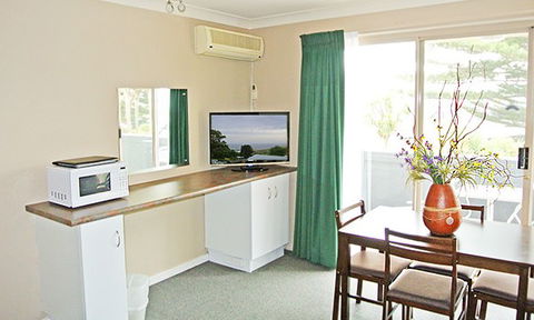 Anchor Inn - Lennox Head Accommodation 3