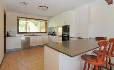 Baileys, Gerringong - Lennox Head Accommodation 0