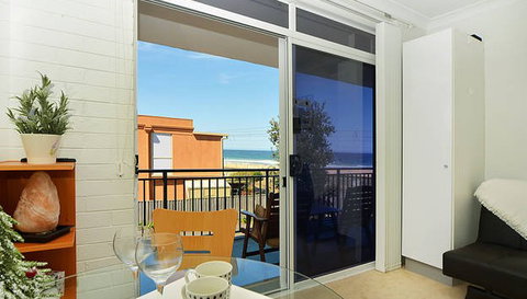 Beach Studio On Bombo - Lennox Head Accommodation 4