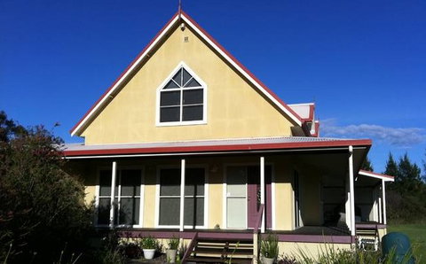 Artist Cottage Ogishi Craft Centre - Lennox Head Accommodation 4