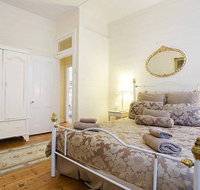 Chez Molle - Lennox Head Accommodation