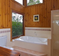 Bodhi Falls - Lennox Head Accommodation