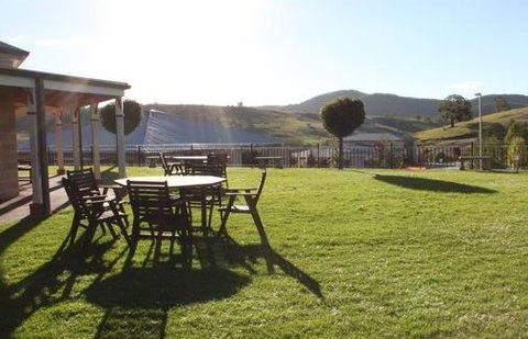 Bowen Inn - Lennox Head Accommodation 0