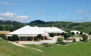 Bowen Inn - Lennox Head Accommodation 5