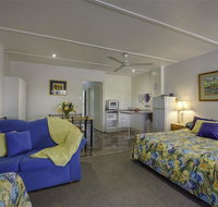 Hi-Way Units Motel - Lennox Head Accommodation