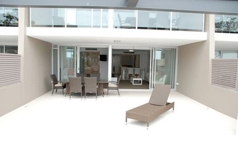 Echelon Apartments Yeppoon - Lennox Head Accommodation 2