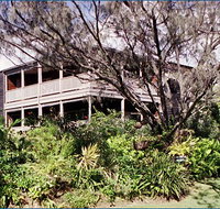 Fraser Island Hideaway - Lennox Head Accommodation