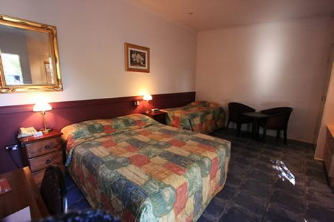 Xenia Central Studio Accommodation - Lennox Head Accommodation 2