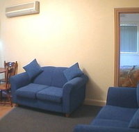Hampton Court Apartments - Lennox Head Accommodation