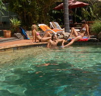 Trekkers Backpackers - Lennox Head Accommodation