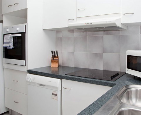 Ambassador Apartments Holiday Units - Lennox Head Accommodation 2