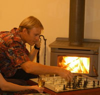 Birds 'n' Bloom Cottages - Lennox Head Accommodation