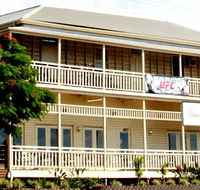 Gracemere Hotel - Lennox Head Accommodation
