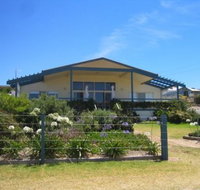 Emu Bay Lodge - Lennox Head Accommodation