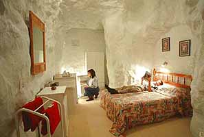 White Cliffs NSW Lennox Head Accommodation