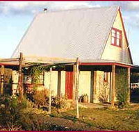Elinike Guest Cottages - Lennox Head Accommodation