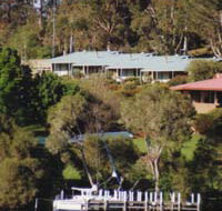Gipsy Point Luxury Lakeside Apartments - Lennox Head Accommodation