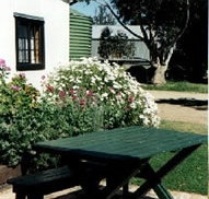 Dunalan Host Farm Cottage - Lennox Head Accommodation