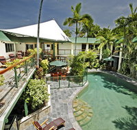 Bay Village Tropical Retreat Cairns - Lennox Head Accommodation