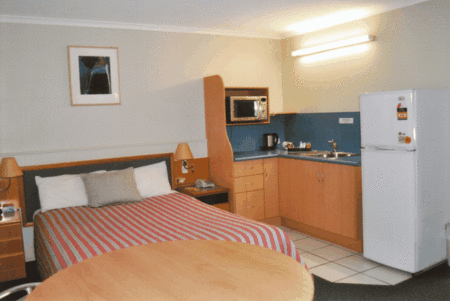 Gladstone Palms Motor Inn - Lennox Head Accommodation 1