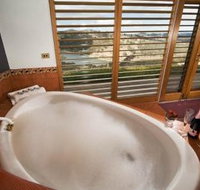 Eagle View Escape - Lennox Head Accommodation