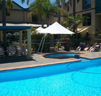 Ocean Side Hawks Nest - Lennox Head Accommodation