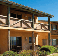 Canal Rocks Beachfront Apartments - Lennox Head Accommodation