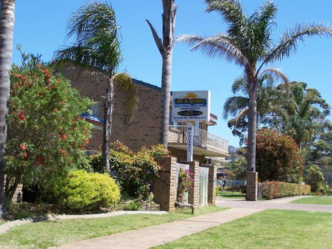 Beachfront Units Merimbula - Lennox Head Accommodation 0