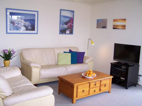 Beachfront Units Merimbula - Lennox Head Accommodation 6