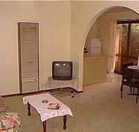 Hyatt Apartments - Lennox Head Accommodation