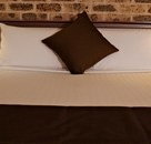 Sir Francis Drake - Lennox Head Accommodation