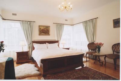 Blackburn VIC Lennox Head Accommodation