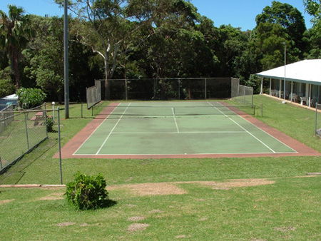 Bermuda Breezes Resort - Lennox Head Accommodation 1