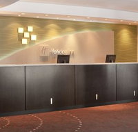 Holiday Inn Townsville - Lennox Head Accommodation