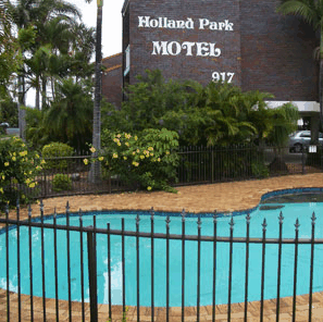 Holland Park Motel - Lennox Head Accommodation 1