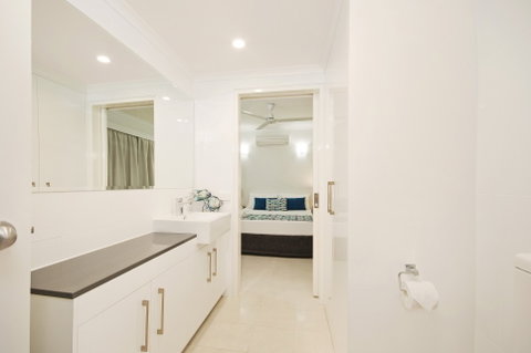 Marlin Waters Beachfront Apartments - Lennox Head Accommodation 6