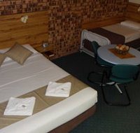 Surfside Resort Motel - Lennox Head Accommodation